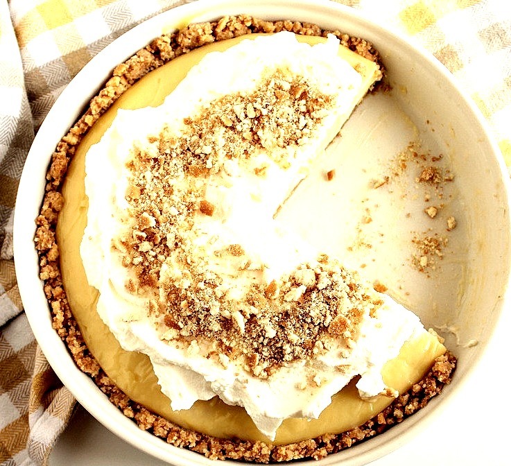 Banana Pudding Pie With Nilla Wafer Crust