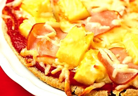 Recipe: Hawaiian Pita Pizza