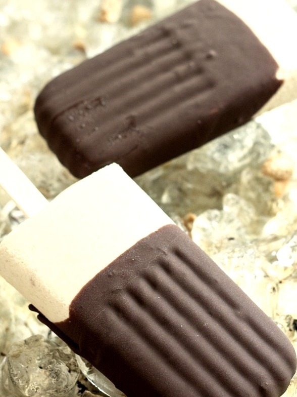 Peanut Butter and Chocolate Popsicles (recipe)
